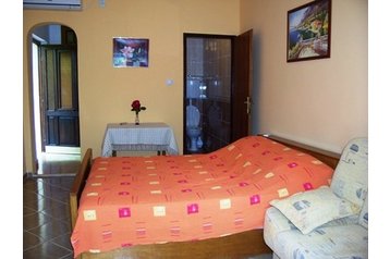Melnkalne Privát Tivat, Interjers